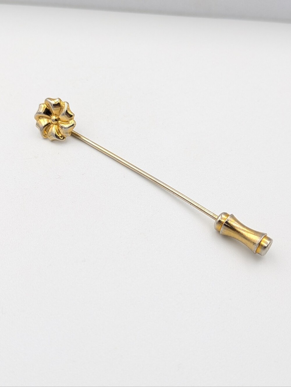 5/25$   Vintage gold tone stick pin hat pin lapel pin